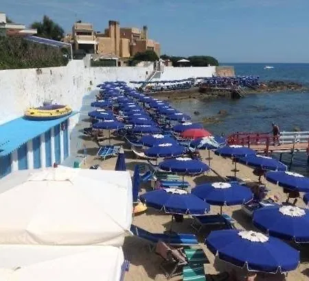 Villa Marazul - Fronte Mare In Capo Linaro Santa Marinella